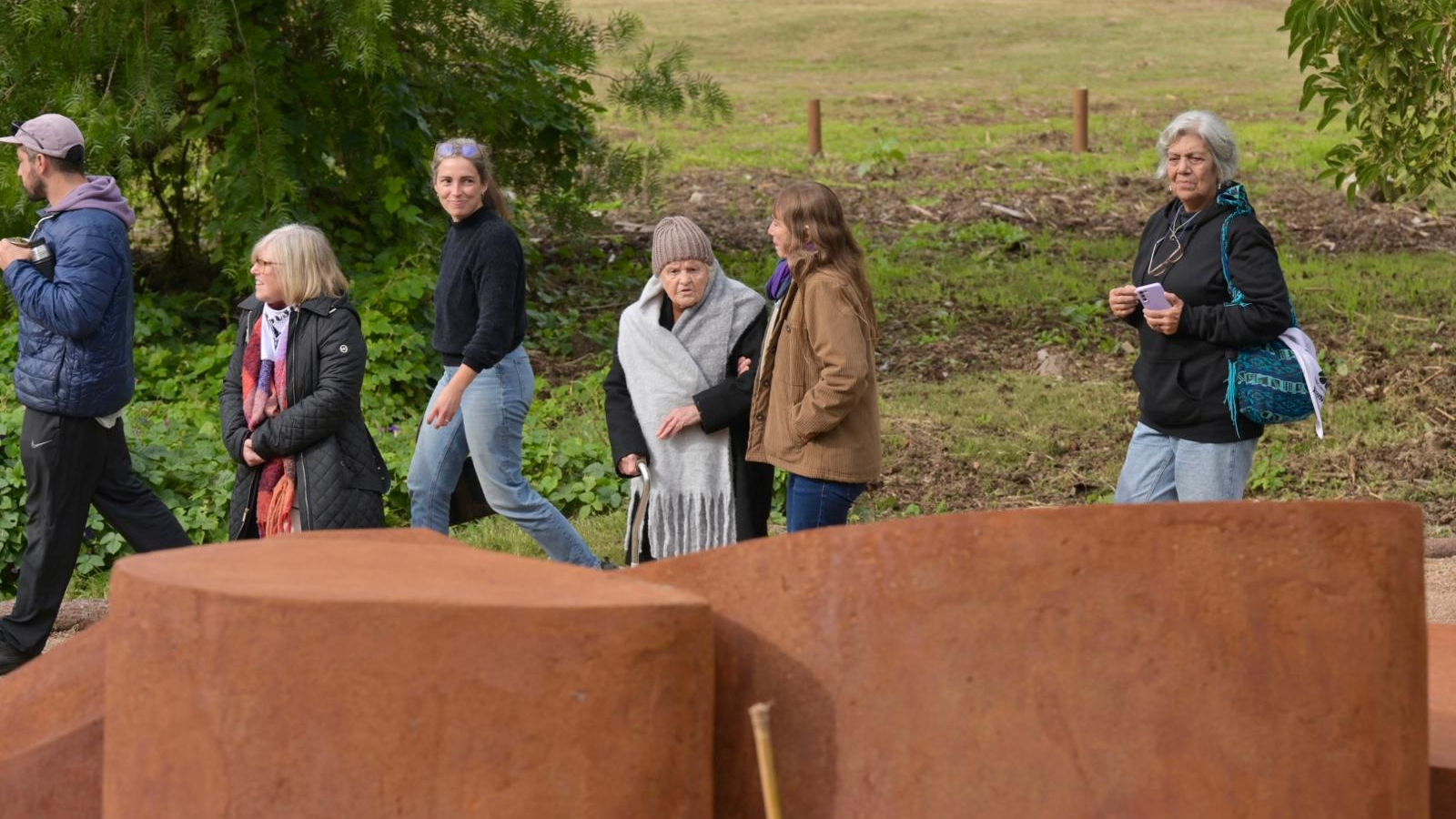 Inauguracion de la escultura la margarita